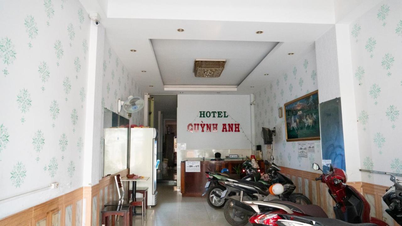 Quynh Anh Hotel ホーチミン市 エクステリア 写真